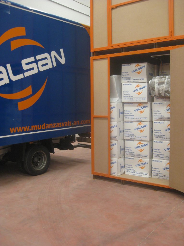 guardamuebles valsan Guardamuebles Valsan 768x1024